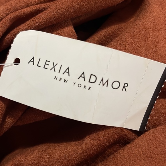 ALEXIA ADMOR - Picture 9 of 11